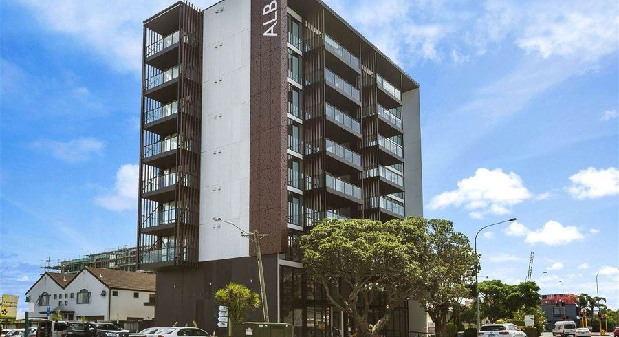  at 303/10 Auburn Street, Takapuna, North Shore City, Auckland