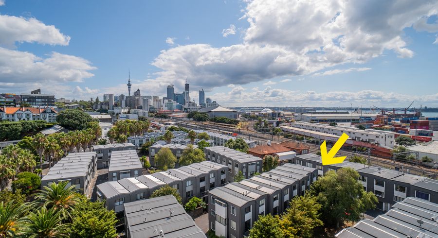  at 16 Sudbury Terrace, Parnell, Auckland