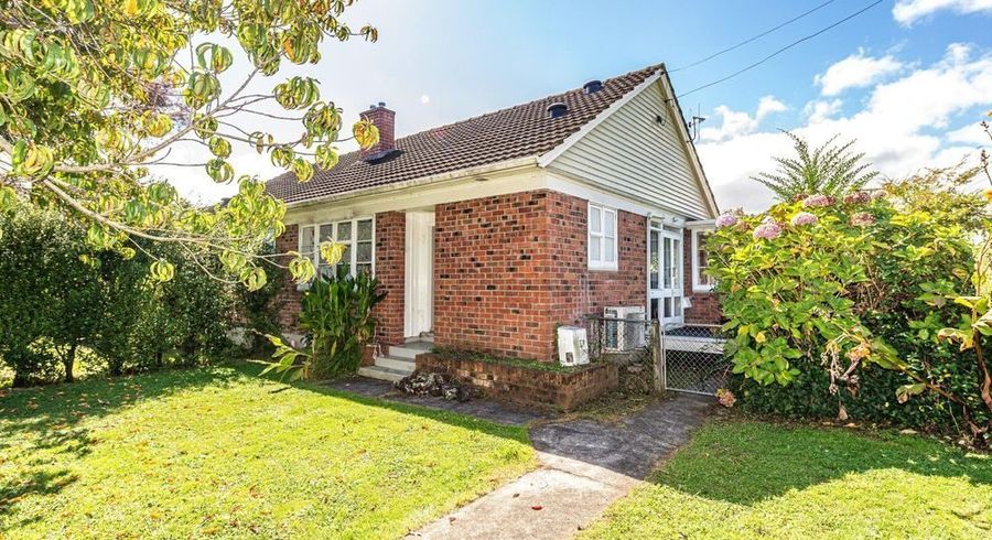  at 102 Anzac Parade, Whanganui East, Whanganui, Manawatu / Whanganui