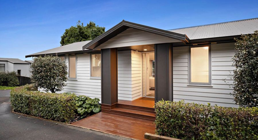  at 884A Mount Eden Road, Three Kings, Auckland