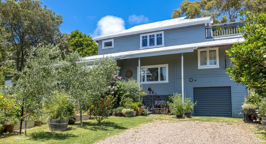  at 12 Waiata Road, Onetangi, Waiheke Island, Auckland