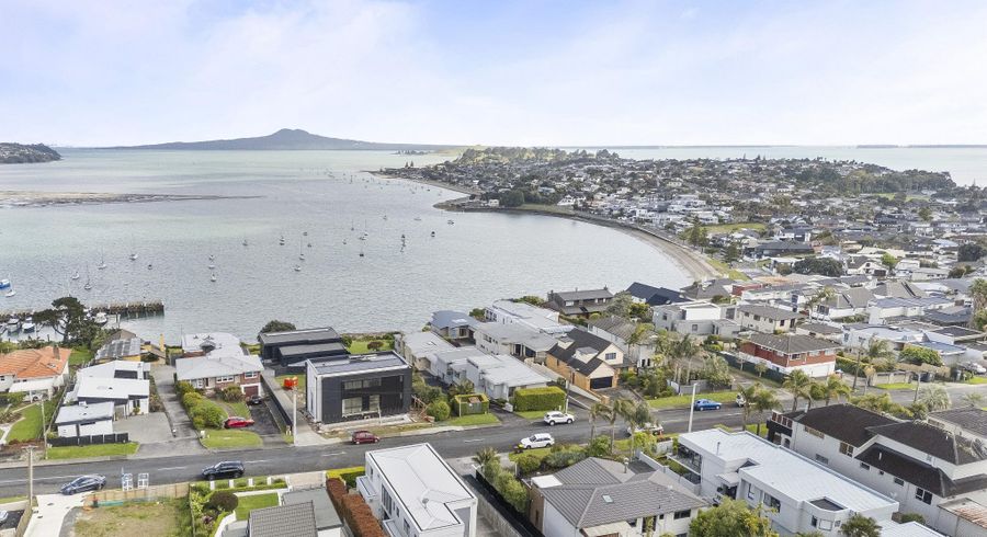  at 38 Takutai Avenue, Bucklands Beach, Manukau City, Auckland