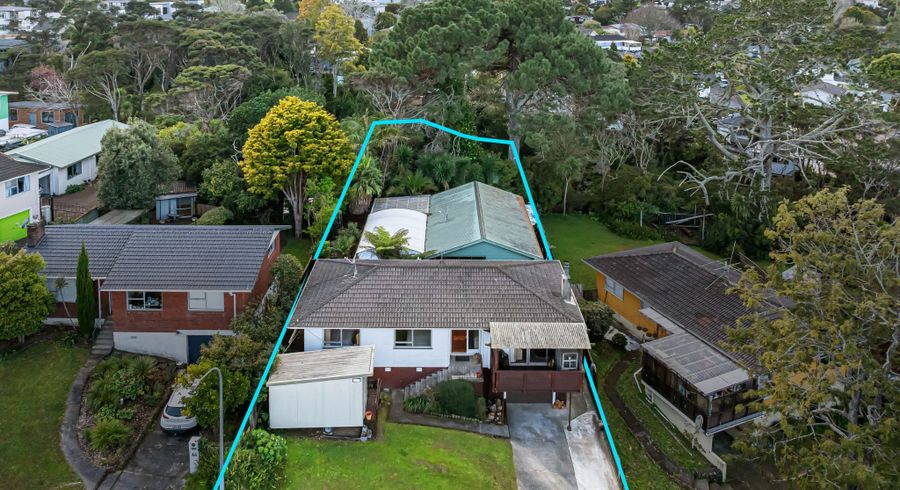  at 46 Easton Park Parade, Glenfield, North Shore City, Auckland