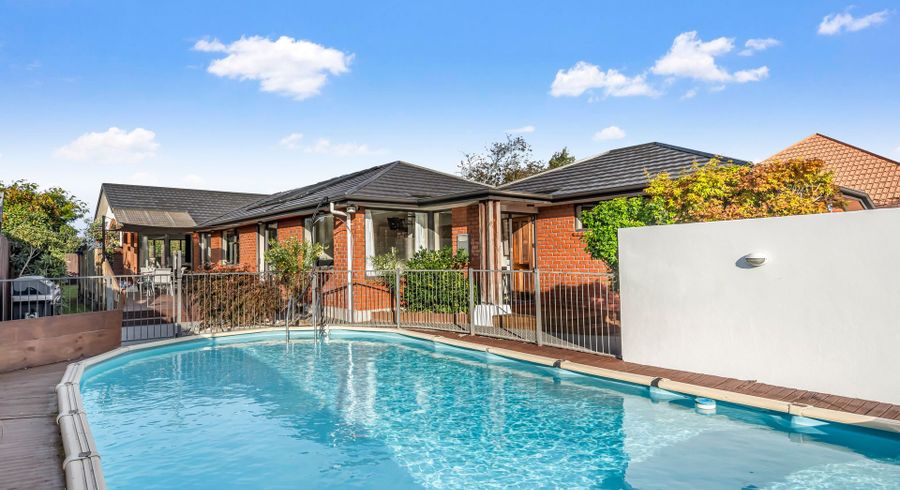  at 10 Courtfield Close, Parklands, Christchurch City, Canterbury