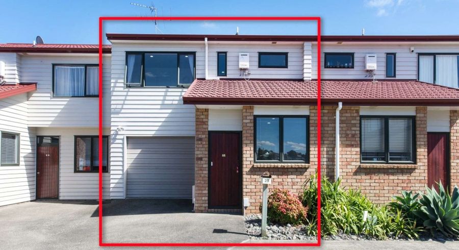  at 25/22 Northcross Drive, Oteha, North Shore City, Auckland