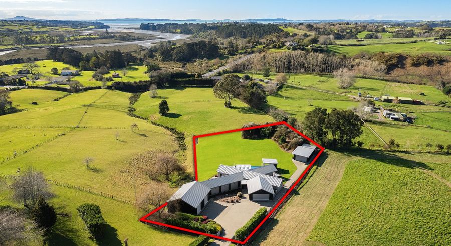  at 38 Trig Road, Howick