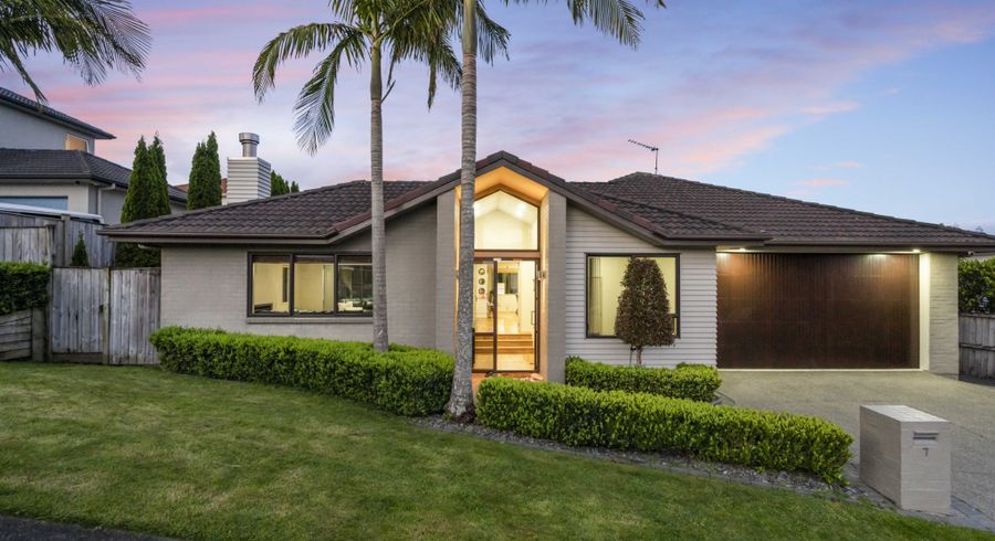  at 7 Chard Place, Flat Bush, Manukau City, Auckland