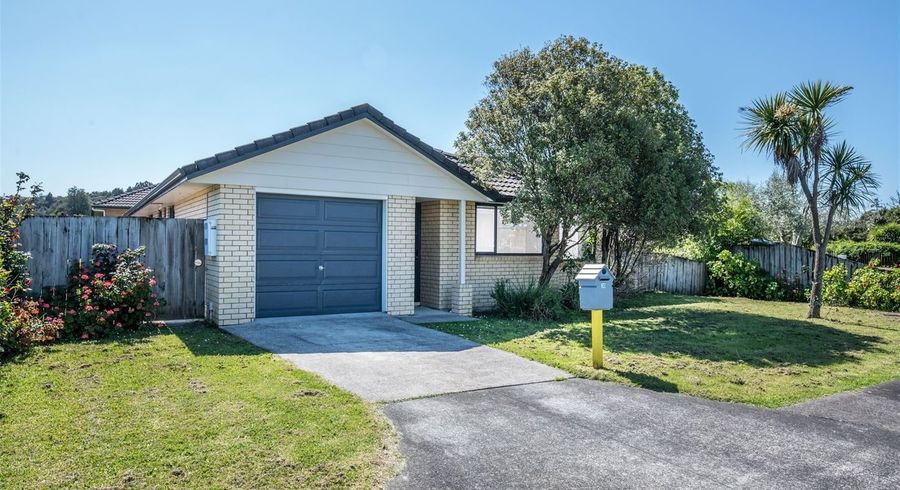  at 30 Misty Valley Drive, Henderson, Auckland
