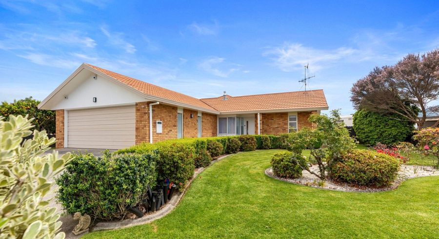  at 3 Hinton Place, Pyes Pa, Tauranga