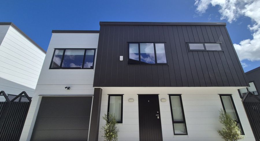  at 2/20 Treeway, Sunnyhills, Manukau City, Auckland