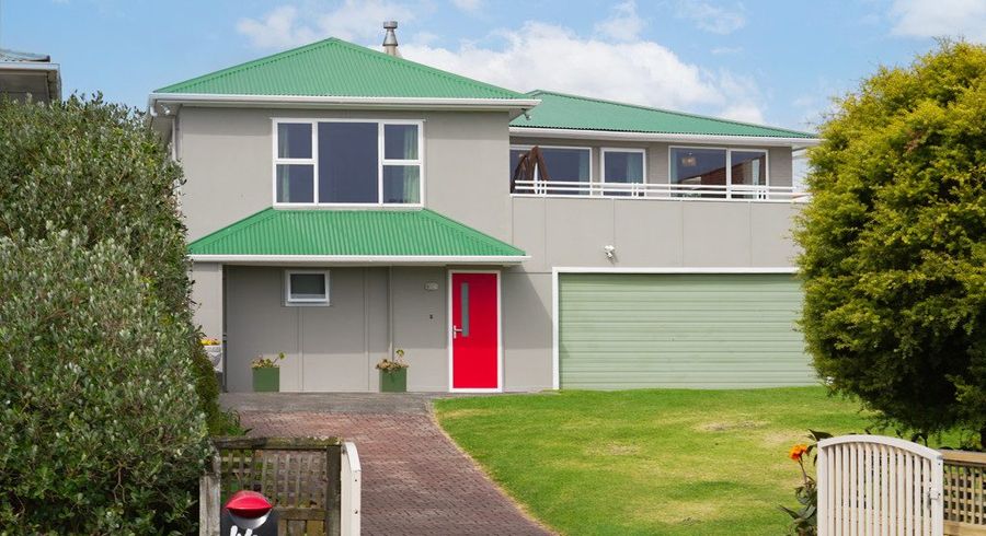  at 44 Gray Avenue, Paraparaumu Beach, Kapiti Coast, Wellington