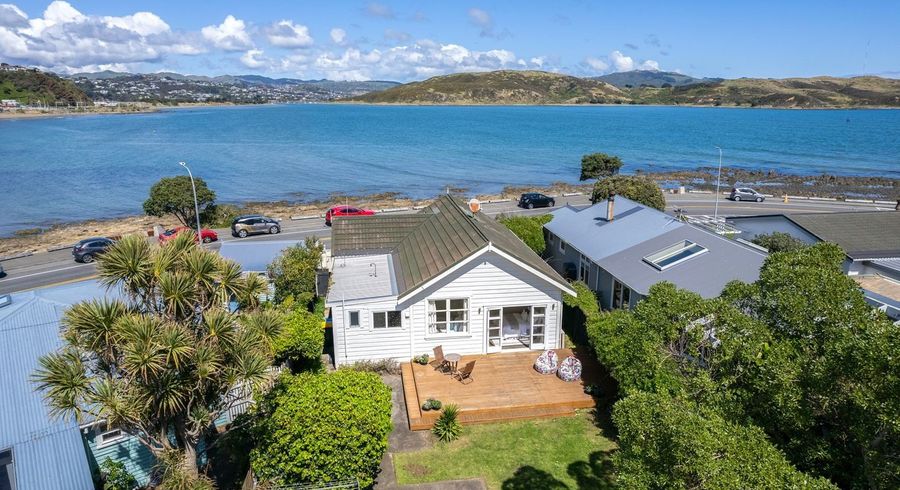  at 2 Sunset Parade, Plimmerton, Porirua, Wellington