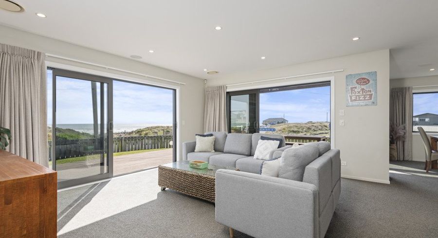  at 20 Ocean Beach Street, Foxton Beach, Foxton