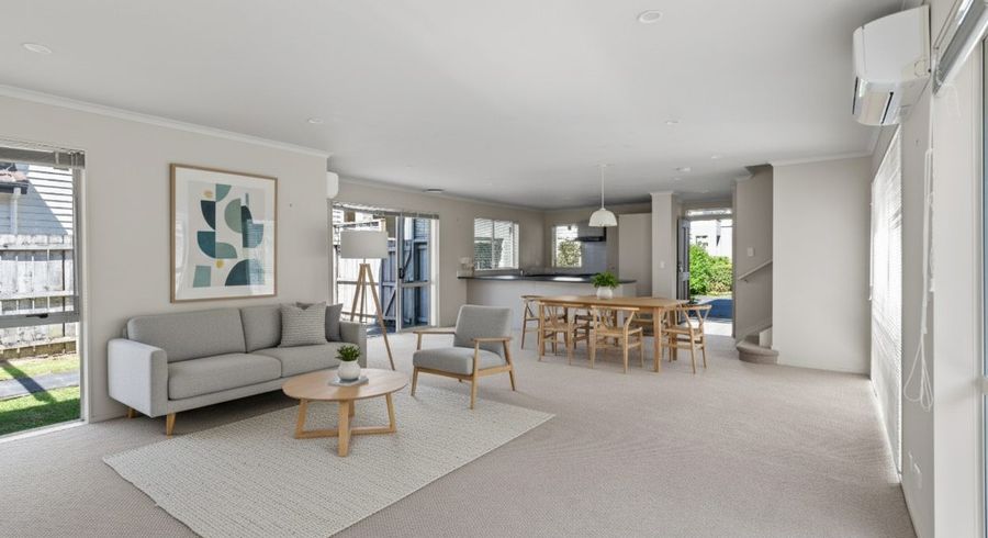  at 10 Sires Parkway, Takanini, Auckland