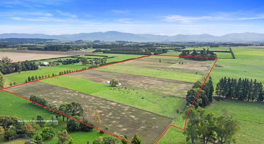  at 920 Oxford Road, Fernside, Rangiora