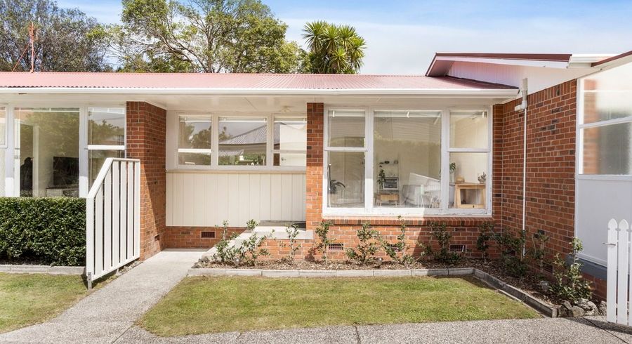  at 9B Henley Road, Mount Eden, Auckland City, Auckland