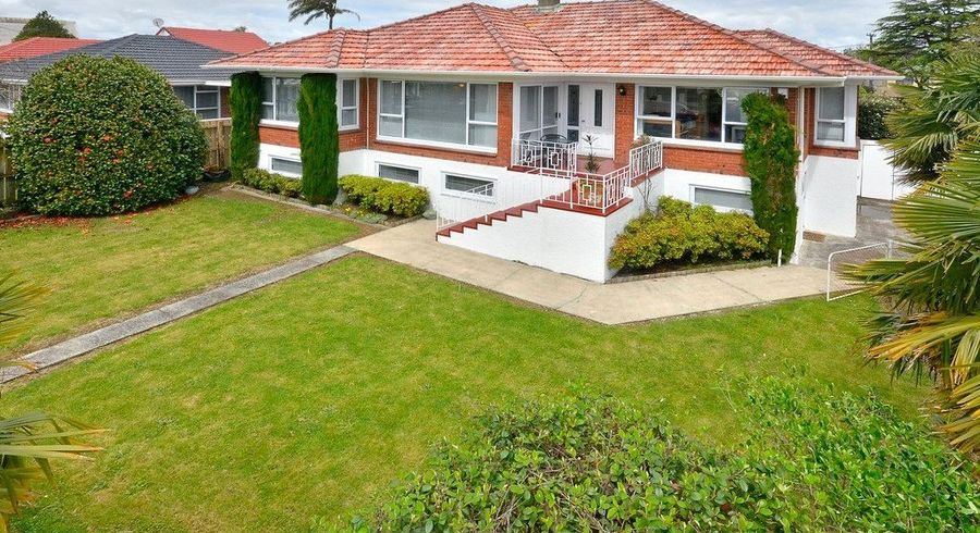 at 495 Great South Road, Papatoetoe, Manukau City, Auckland