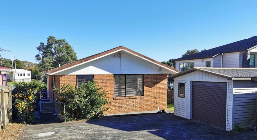  at 451b Mt Albert Road, Mount Roskill, Auckland City, Auckland