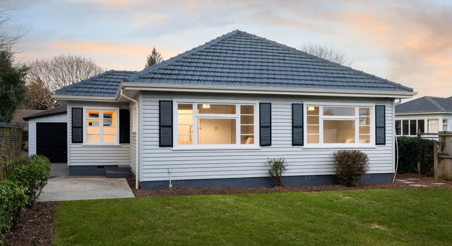  at 1/184 Wairakei Road, Bryndwr, Christchurch