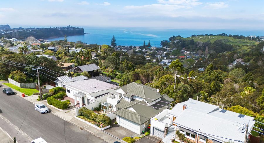  at 90 Wade River Road, Stanmore Bay, Whangaparaoa