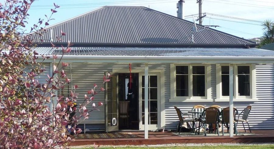  at 5 Kings Avenue, Saint Kilda, Dunedin, Otago