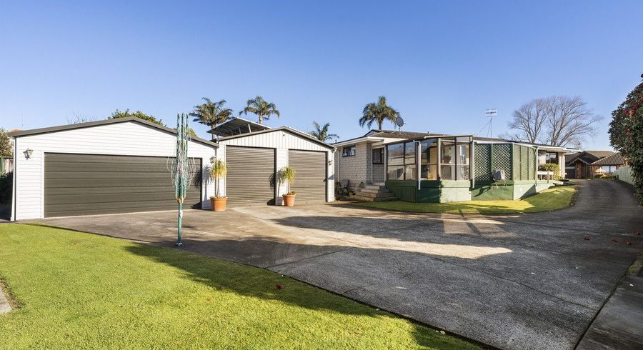  at 3 Irwin Court, Katikati