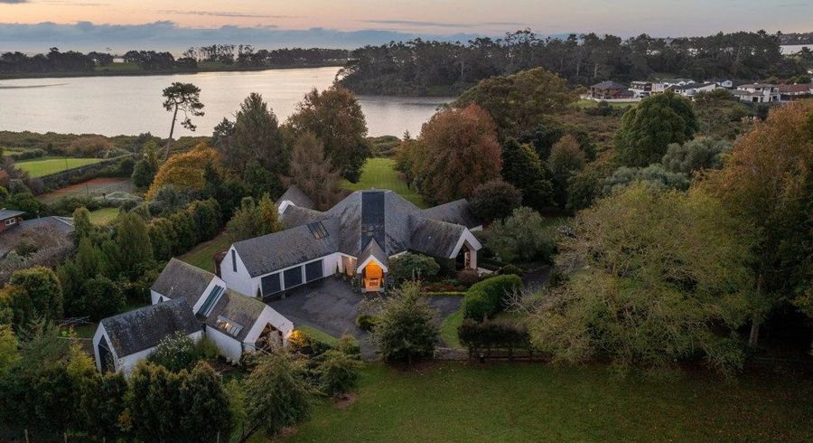  at 37 Island View Road, Karaka, Franklin, Auckland