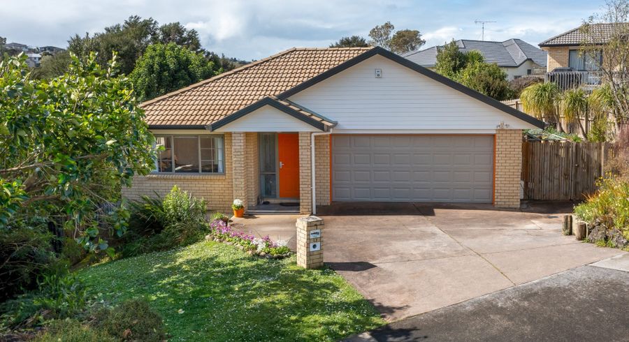  at 17 Woodridge Avenue, Browns Bay, North Shore City, Auckland