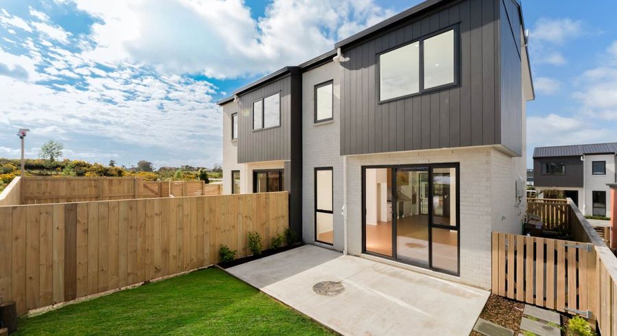  at 4A Mahogany Street, Westgate, Waitakere City, Auckland