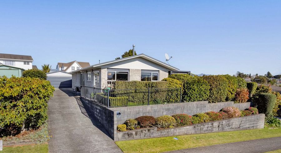  at 34 Branch Road, Highlands Park, New Plymouth, Taranaki