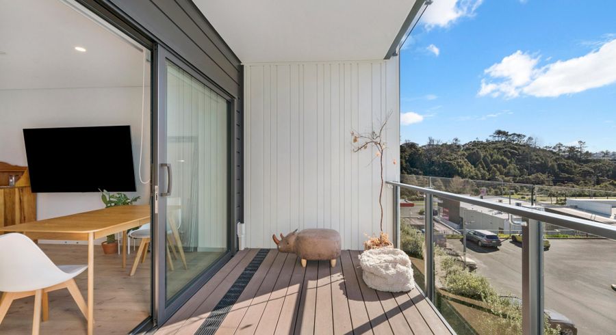  at 220/3 Kaipiho Lane, Albany, North Shore City, Auckland