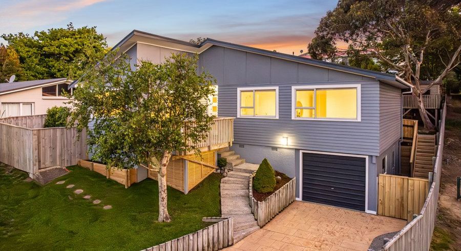  at 137 Spinnaker Drive, Whitby, Porirua