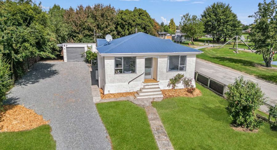 at 14 Oxford Street, Gore, Gore, Southland
