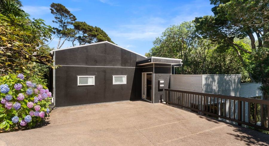  at 6 Maritime Terrace, Birkenhead, North Shore City, Auckland