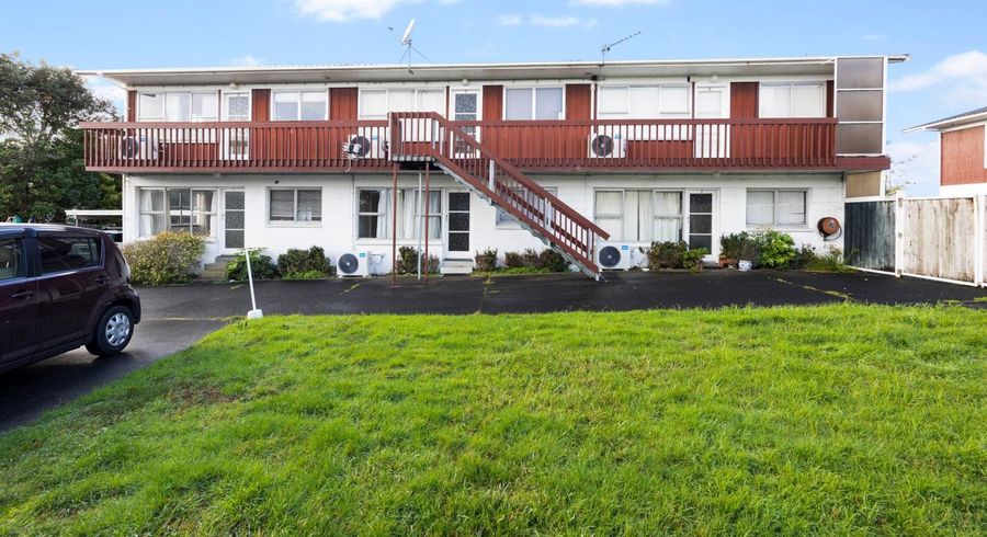  at 2/43b Milton Road, Mount Eden, Auckland City, Auckland