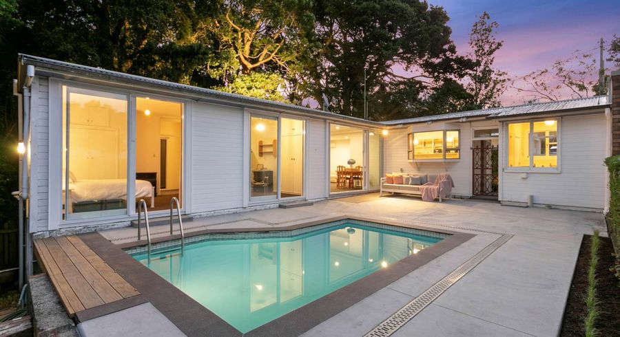  at 216 Onewa Road, Birkenhead, Auckland