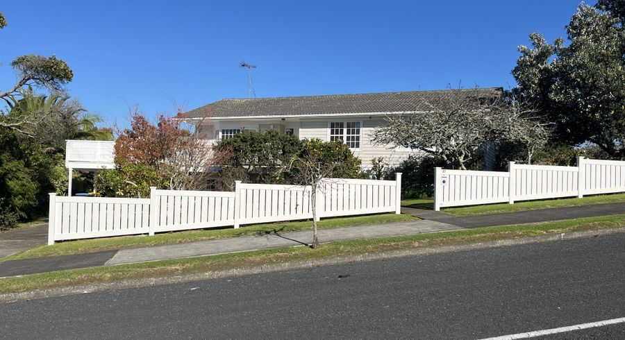  at 27 Swainston Rd, Saint Johns, Auckland City, Auckland