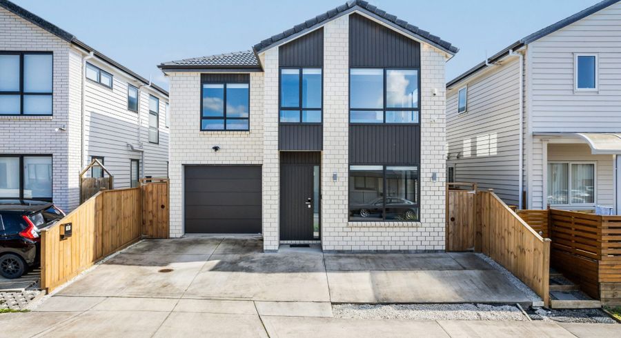  at 16 Puruatanga Drive, Flat Bush, Auckland
