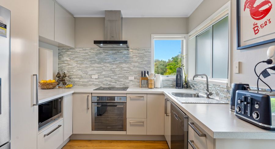 at 5/13 Richards Avenue, Forrest Hill, North Shore City, Auckland