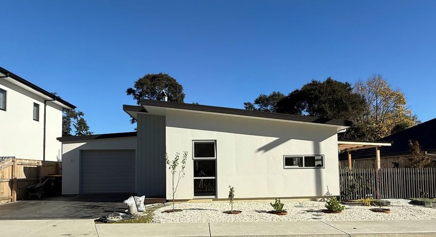  at 24 Ashley Terrace, Stoke, Nelson, Nelson / Tasman