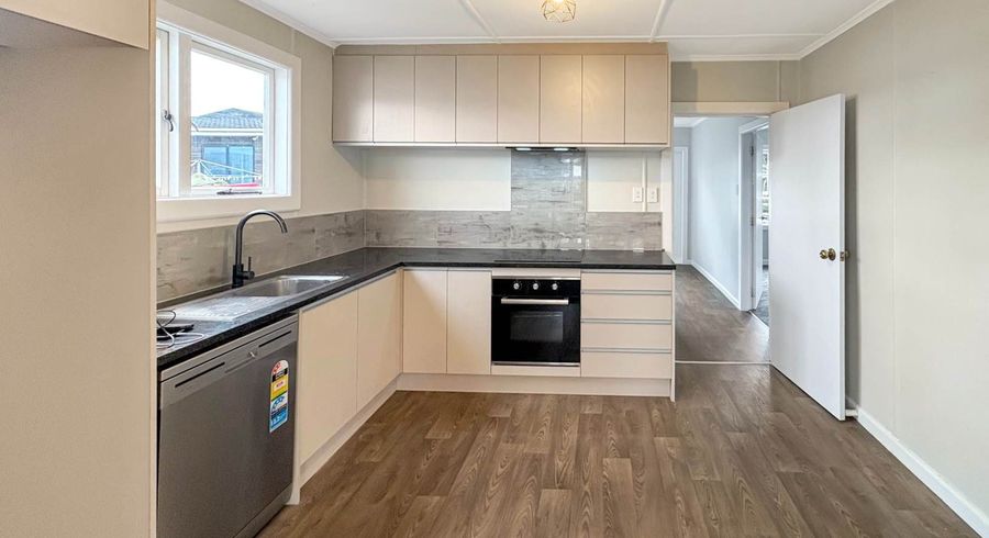  at 37A Leonard Road, Mount Wellington, Auckland City, Auckland