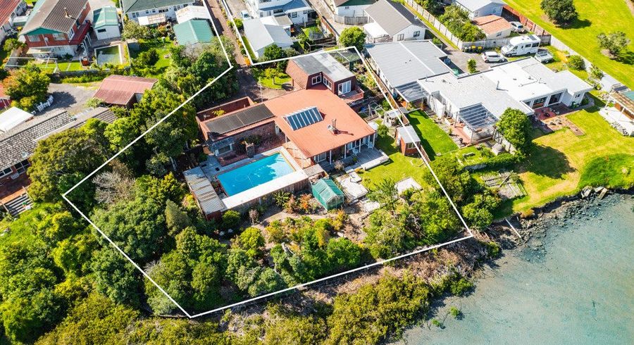  at 7 Riverina Avenue, Pakuranga, Manukau City, Auckland