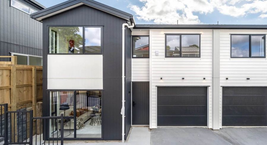  at 7B Maroubra Place, Botany Downs, Manukau City, Auckland