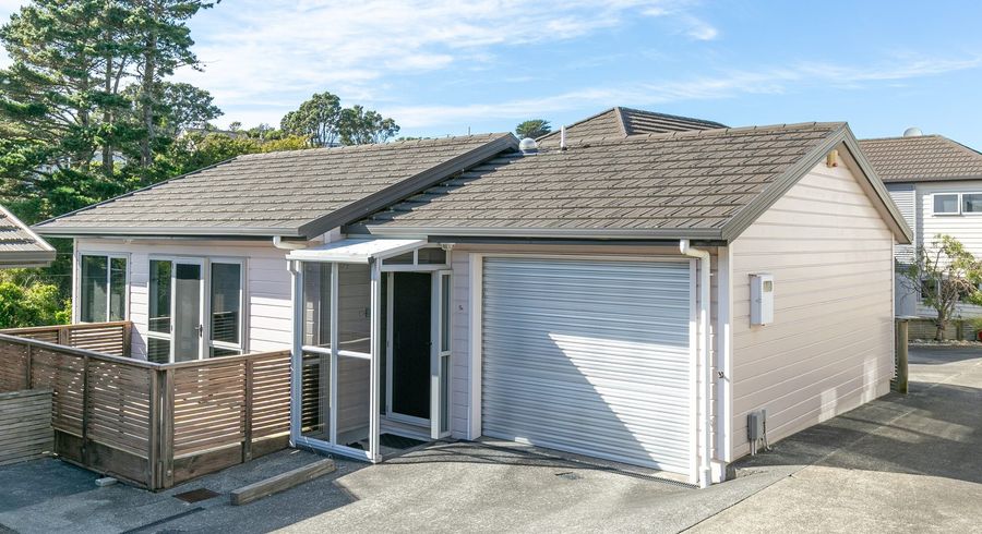  at 5B Stephen Street, Johnsonville, Wellington, Wellington