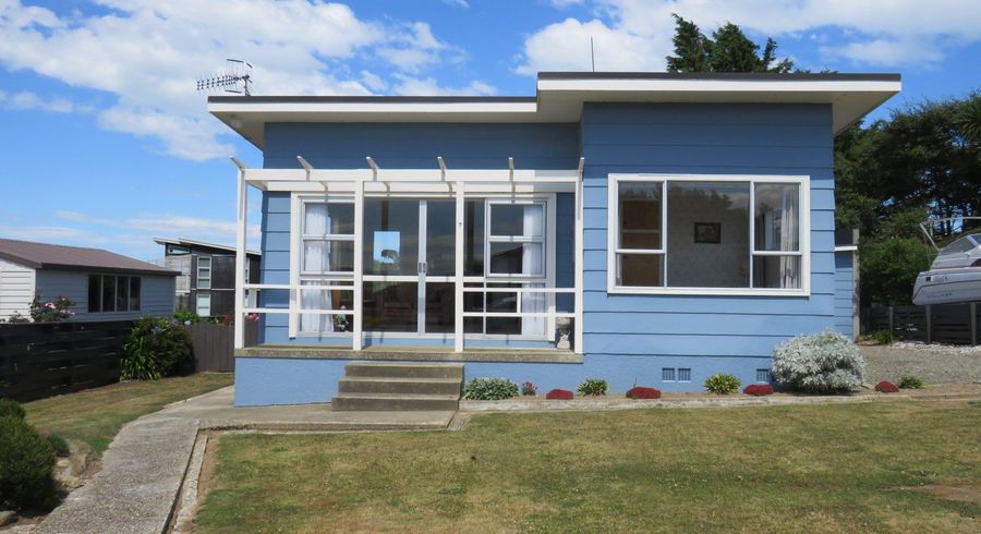  at 7 Alamein Street, Riverton