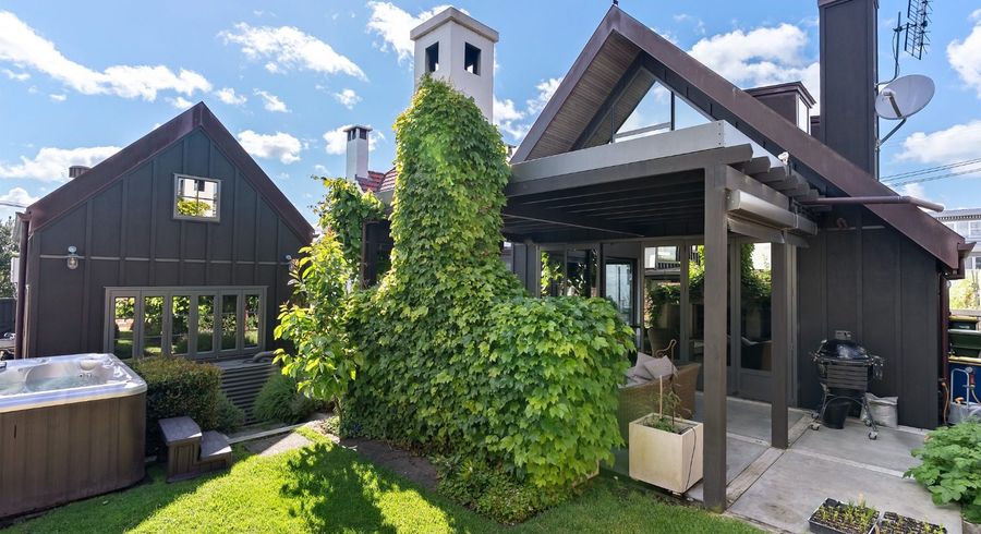  at 14 Rewiti Avenue, Takapuna, North Shore City, Auckland