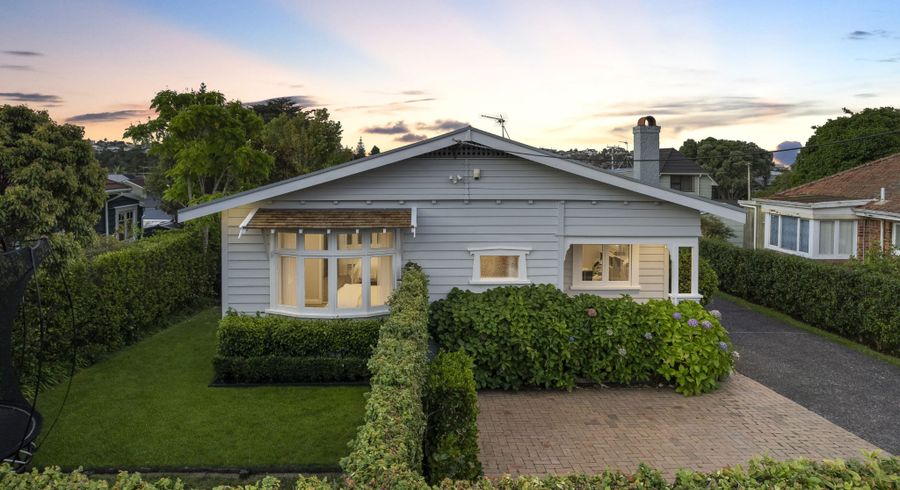  at 1/169 Onewa Road, Birkenhead, Auckland