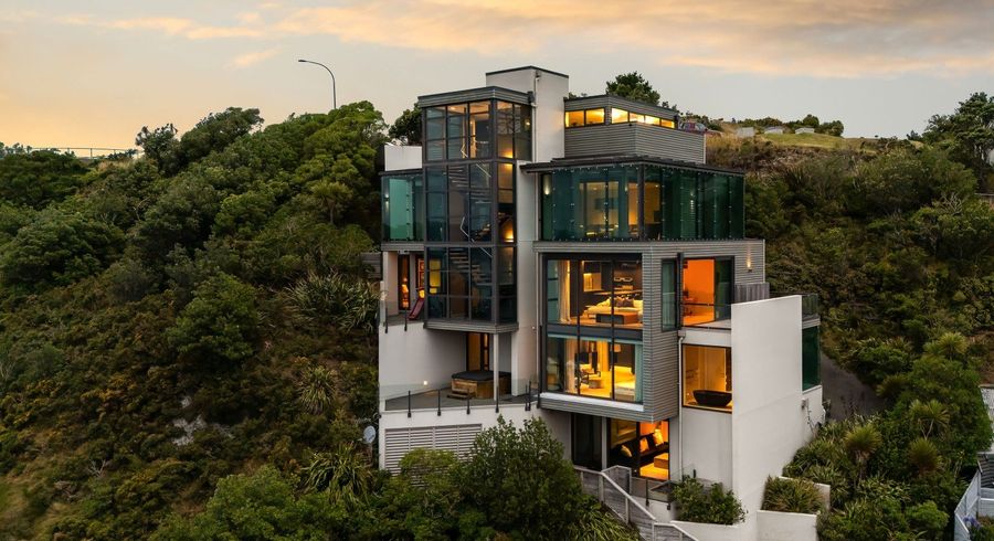  at 34 Lookout Road, Roseneath, Wellington, Wellington