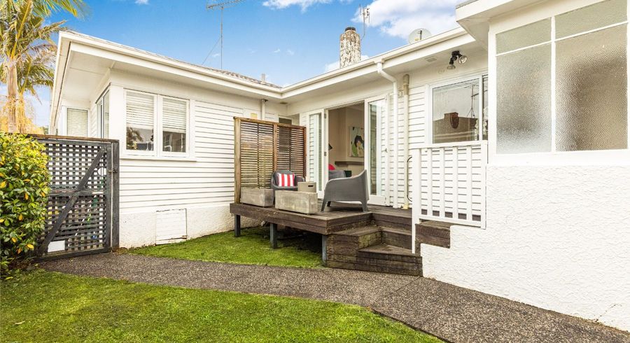  at 2/39 Patteson Avenue, Mission Bay, Auckland City, Auckland