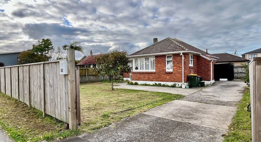  at 42 Great South Road, Papatoetoe, Manukau City, Auckland